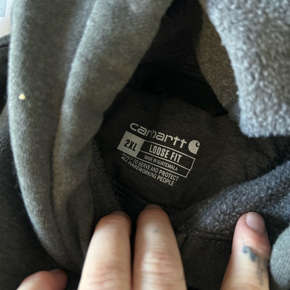 Carhartt Dark Gray Apparel with Logo - Picture 3 of 3